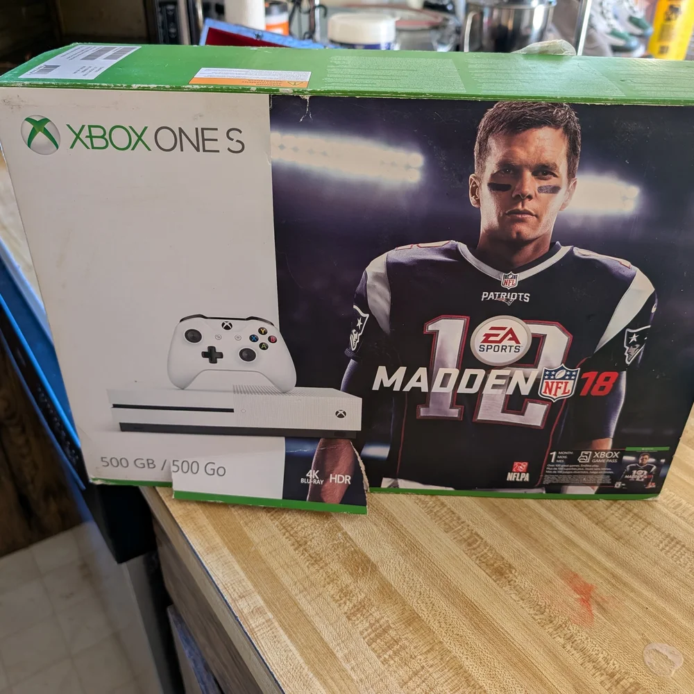 Microsoft Xbox One S Console - White and Green